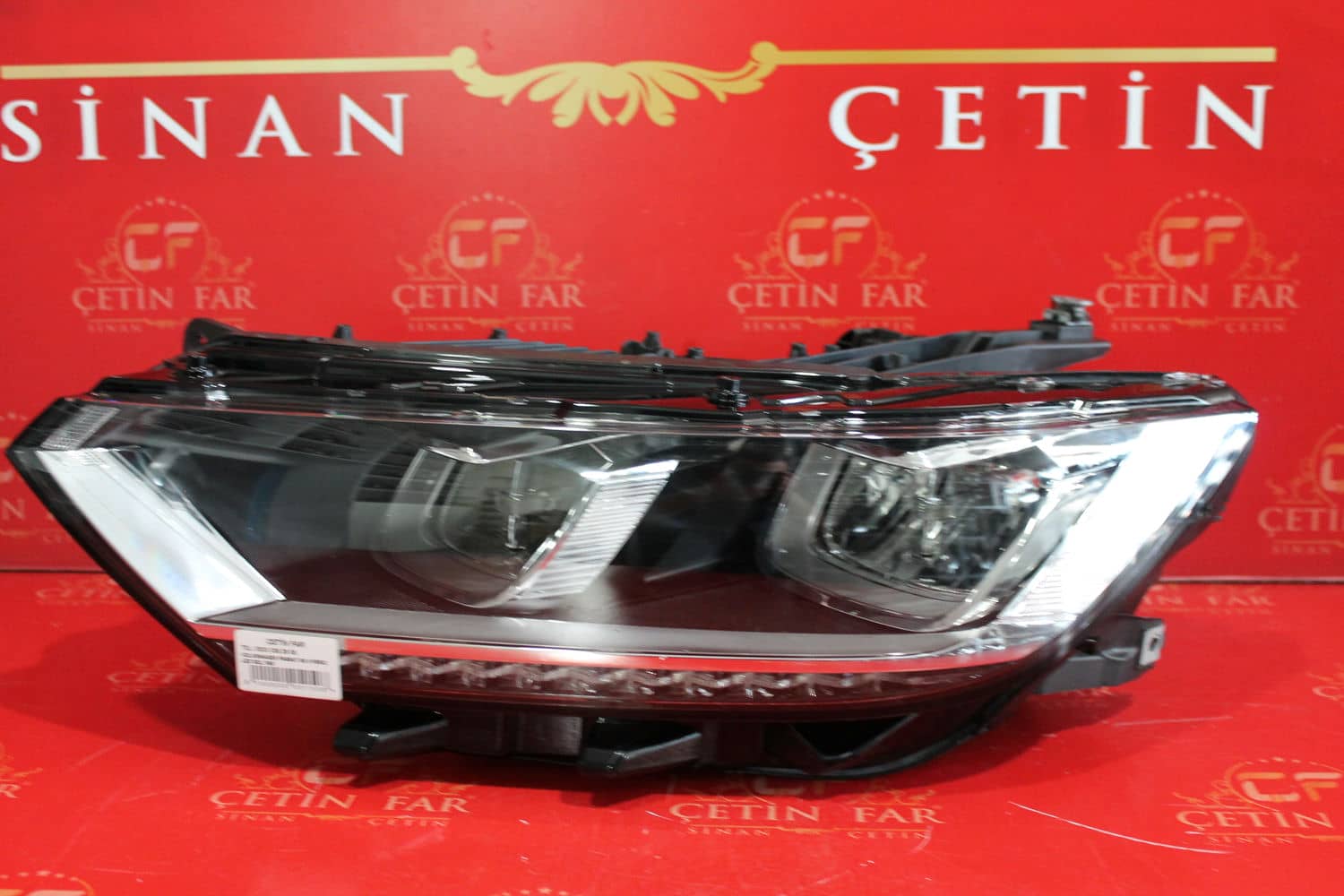 Volkswagen PASSAT VW PASSAT B8 HYBRİD LED SOL FAR 14-18